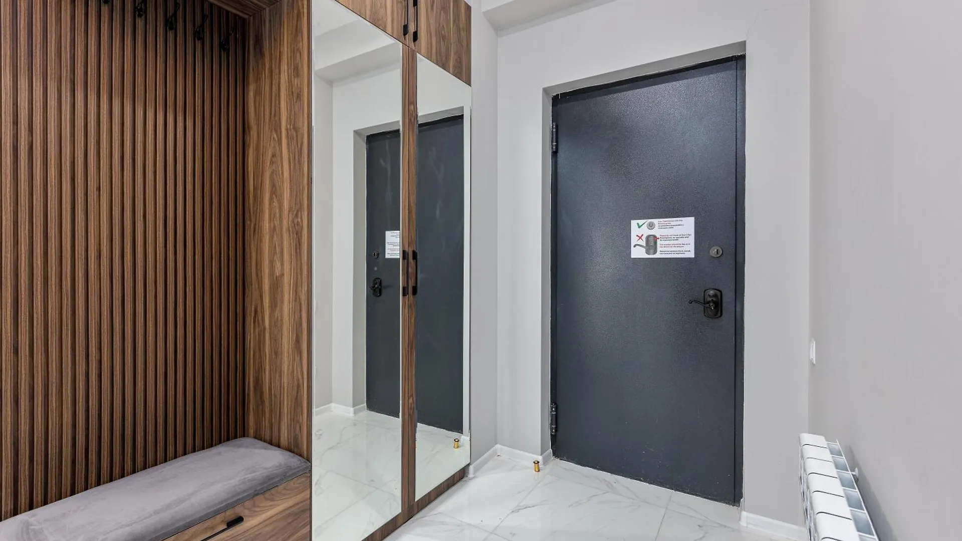 Hampton Stylish In Tbilisi Apartment